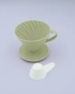 Hario tragt i lysegrøn porcelæn (02)