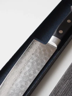Santoku kniv | 18 cm | Sort